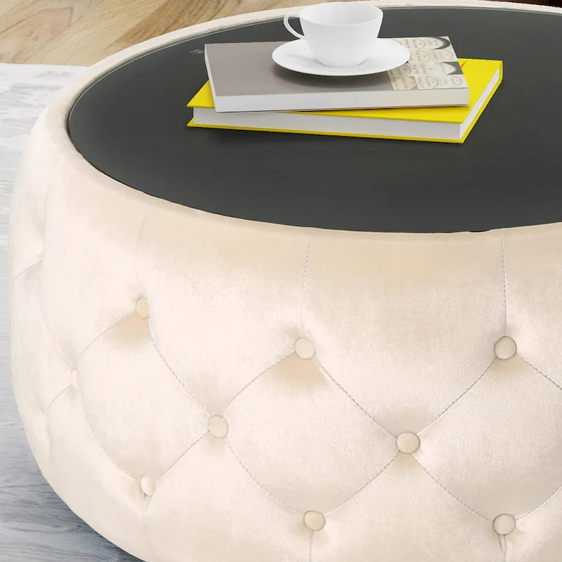 Runder, mit Knöpfen getufteter Samthocker mit Tischplatte aus gehärtetem Glas, moderner Glamour-Stil, Beige